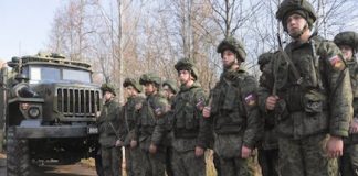Russian troops on Ukraine border