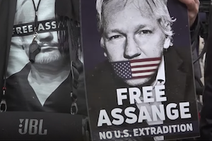 240702a-Free Assange300x200 Julian Assange
